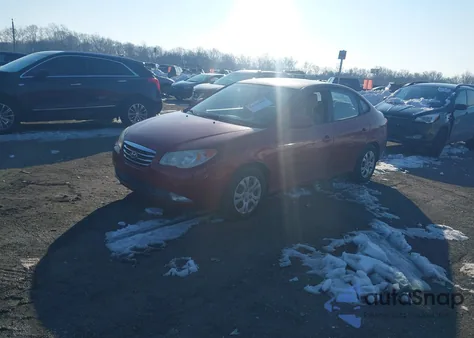 2010 Hyundai Elantra Gls z USA, uszkodzony, nr VIN KMHDU4AD3AU170048